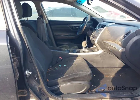 2015 Nissan Altima 2.5 Sv z USA, uszkodzony, nr VIN 1N4AL3AP2FC297102